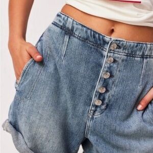 Casual Blue Button-Up Denim Shorts We the Free Osaka shorts